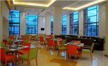 Ramada Resort by Wyndham Dead Sea - Dining