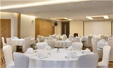 Ramada Resort by Wyndham Dead Sea Services - Meeting Room